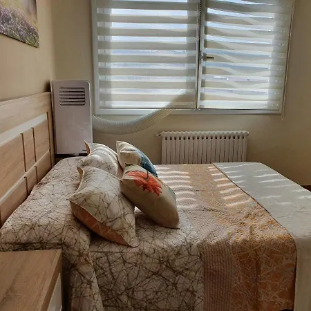 公寓 Piso Zaragoza Vut Or Ooo322 奥伦塞